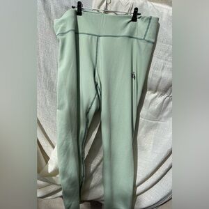 The North Face 
FD Pro 160 Base Layer Tights. Size 3X. Color: Misty Sage.